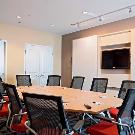 Towneplace Suites By Marriott Dodge City Exteriér fotografie