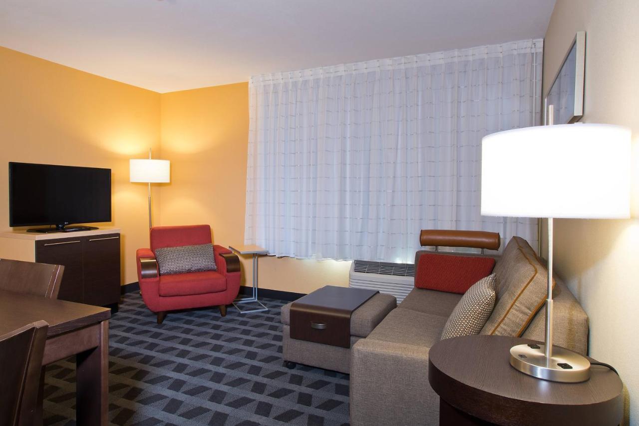 Towneplace Suites By Marriott Dodge City Exteriér fotografie